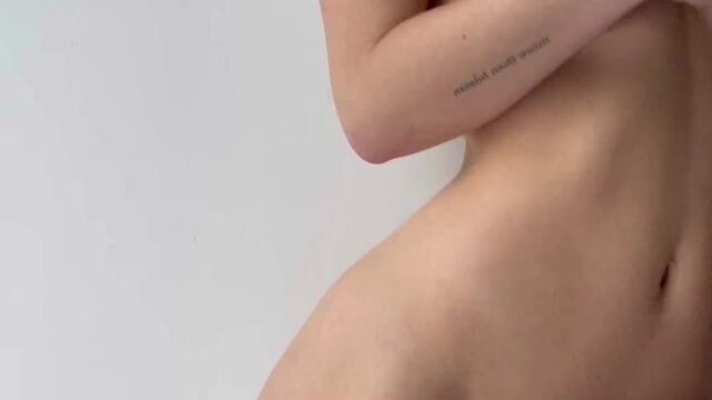 Daisy Keech First Time She Has Shown A Glimps Of Her Pussy Onlyfans Video