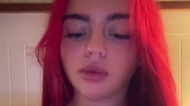 Nicolephathole – Nicole Cummins New Video Onlyfans